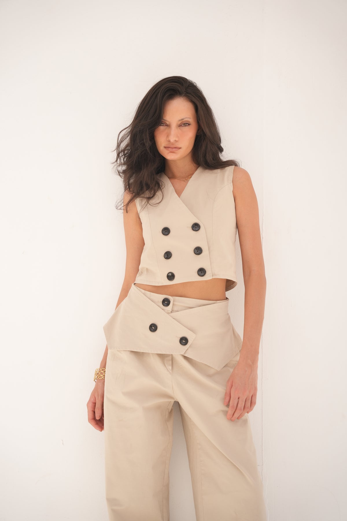 AMAL’s Beige set